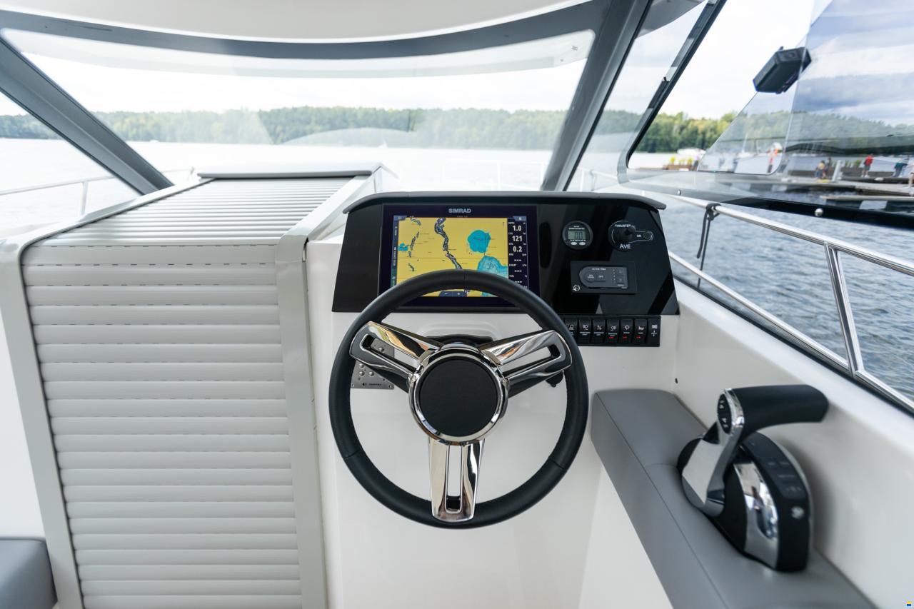 Mazuria Nautic 990
