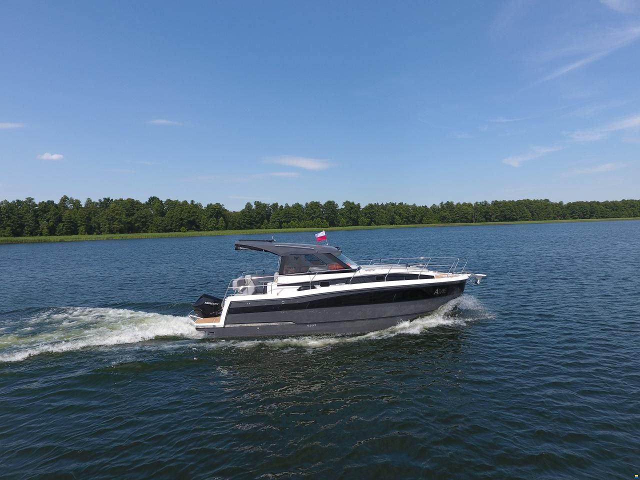 Mazuria Nautic 990
