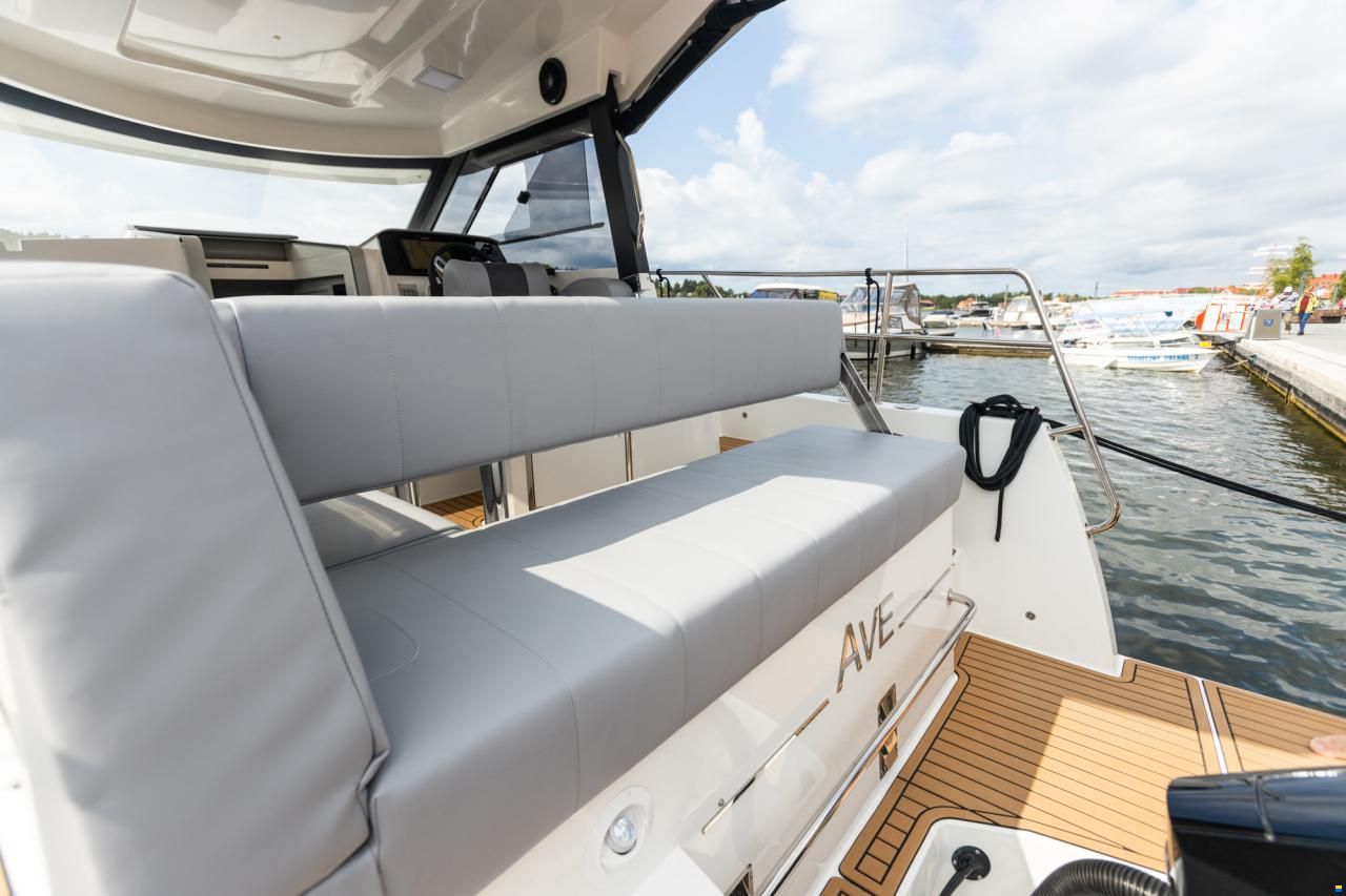 Mazuria Nautic 990