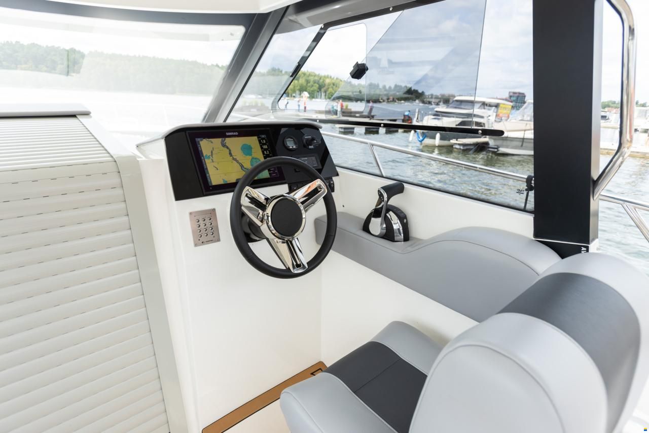 Mazuria Nautic 990