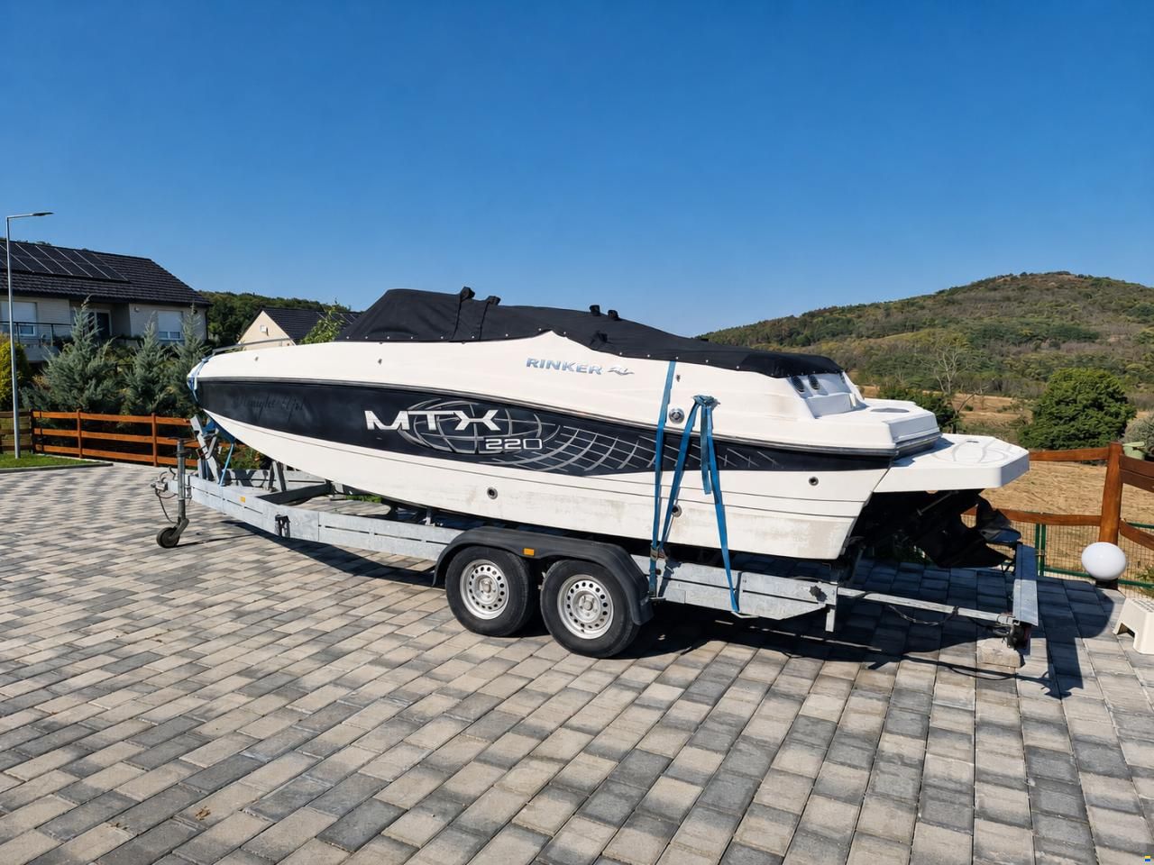 Rinker 220 MTX-C