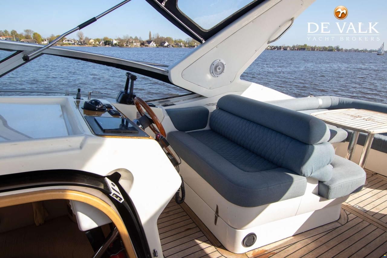 Sealine S34