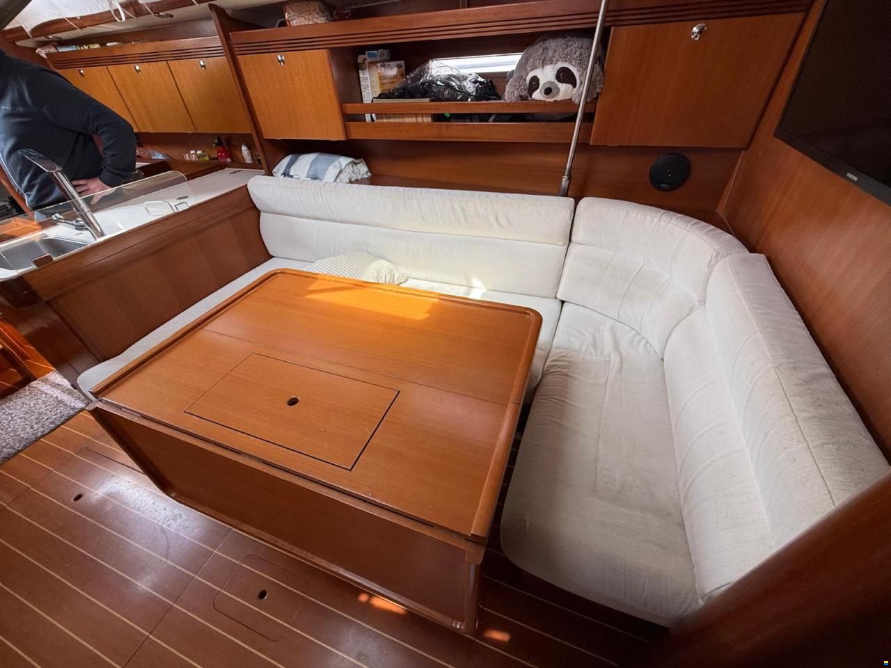 Dufour 40