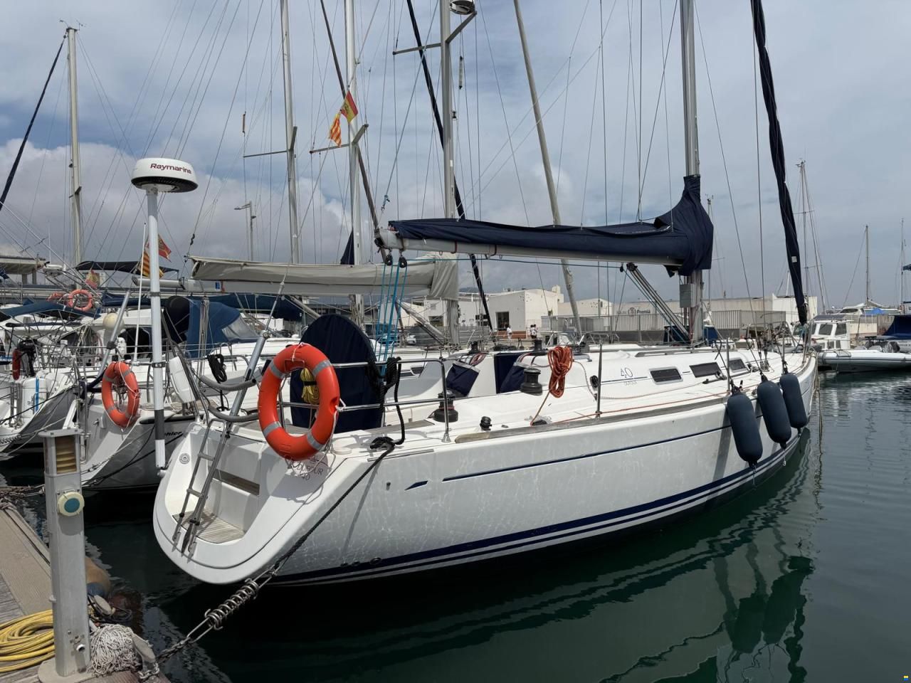 Dufour 40