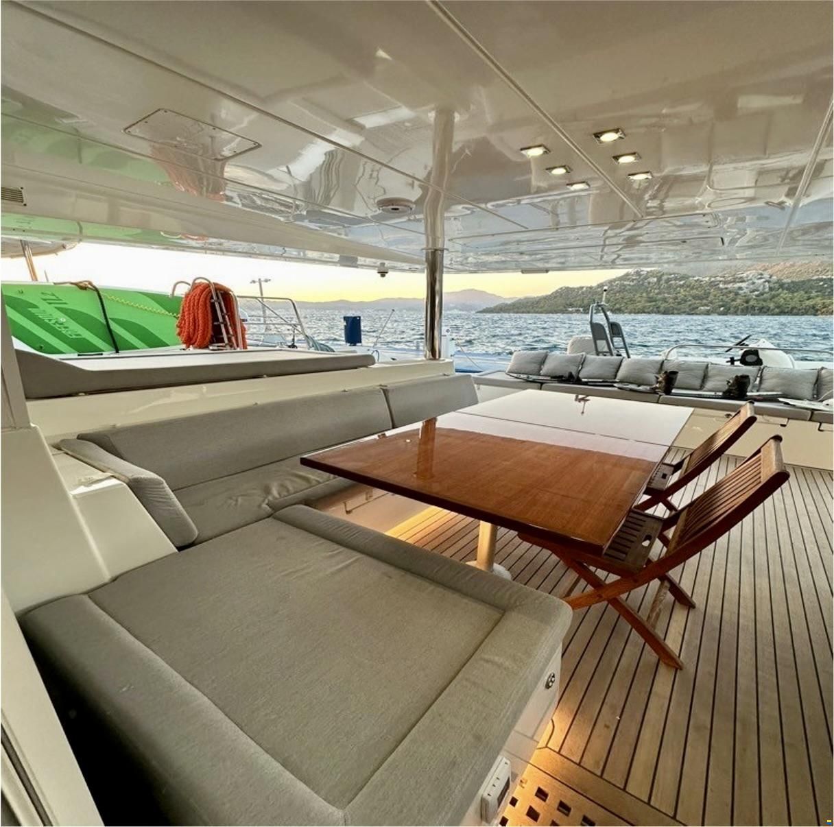 Lagoon 620