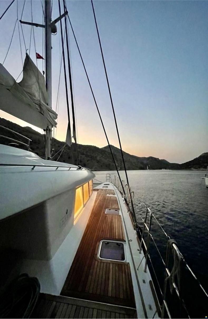 Lagoon 620