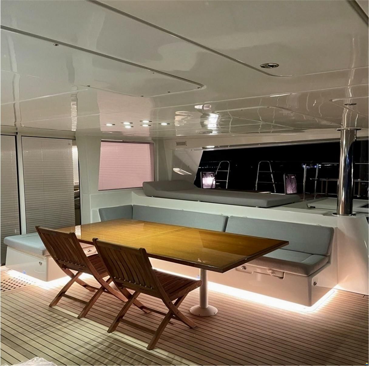 Lagoon 620
