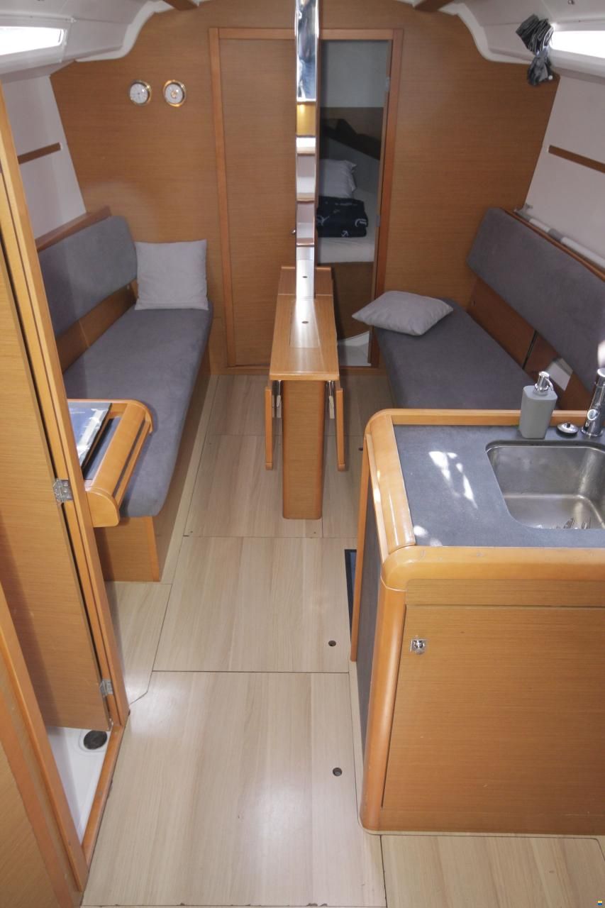 Jeanneau Sun Odyssey 349