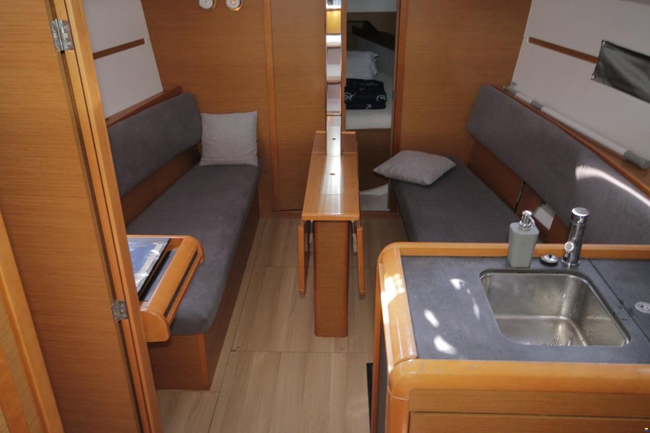 Jeanneau Sun Odyssey 349