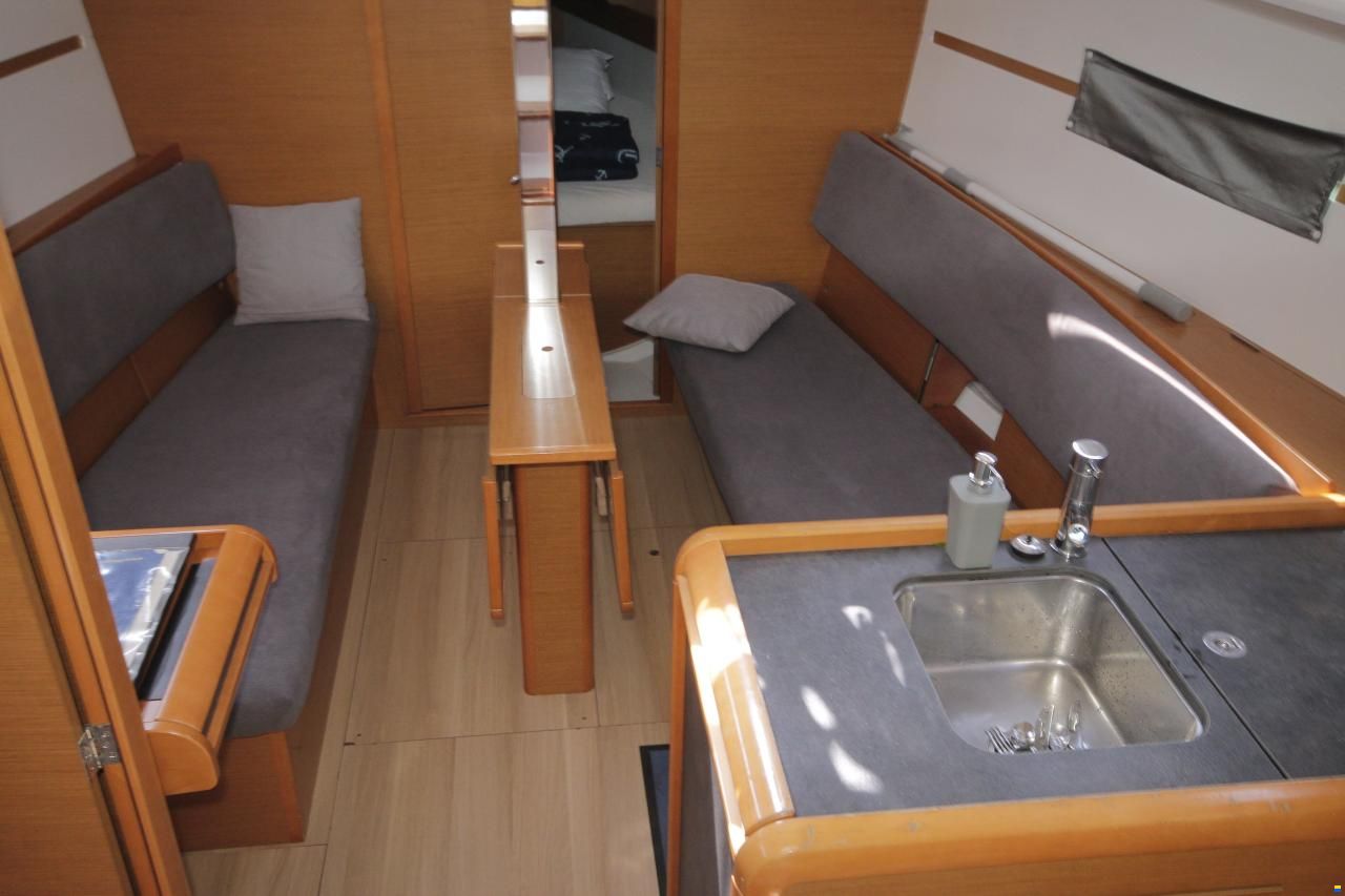 Jeanneau Sun Odyssey 349