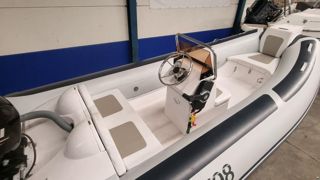 Nimarine MX 450 RIB (2021) met Suzuki DF40A en tr