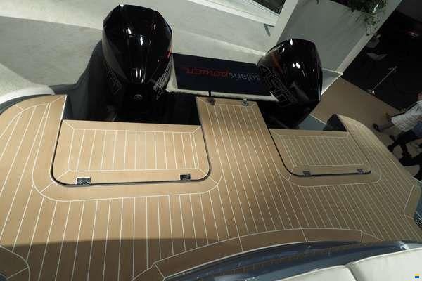 Solaris Power 40 F OPEN OUTBOARD