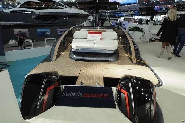 Solaris Power 40 F OPEN OUTBOARD