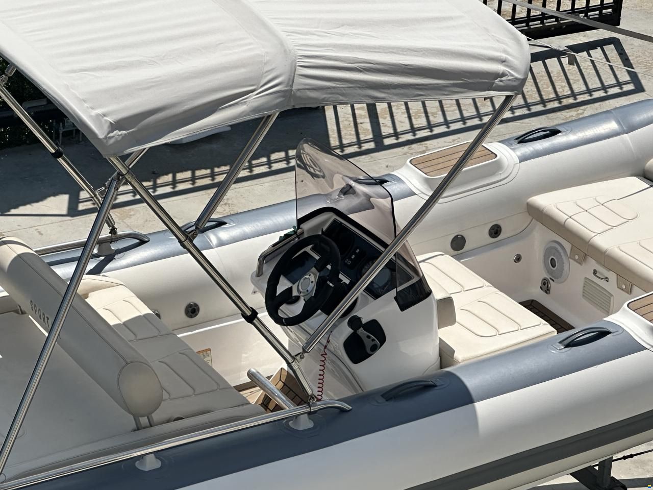 Williams SportJet 520