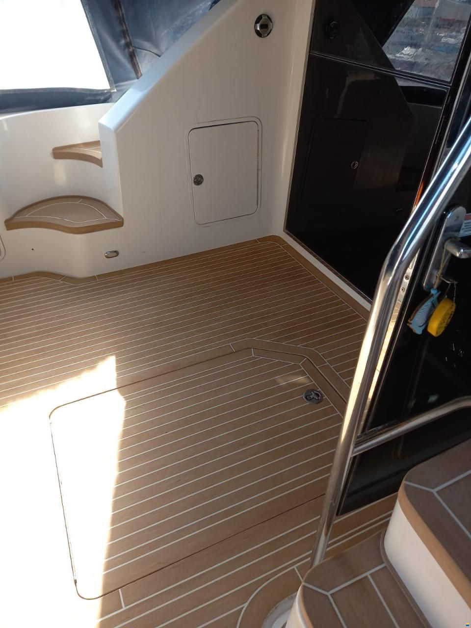 Sea Ray 505 Sedan Bridge