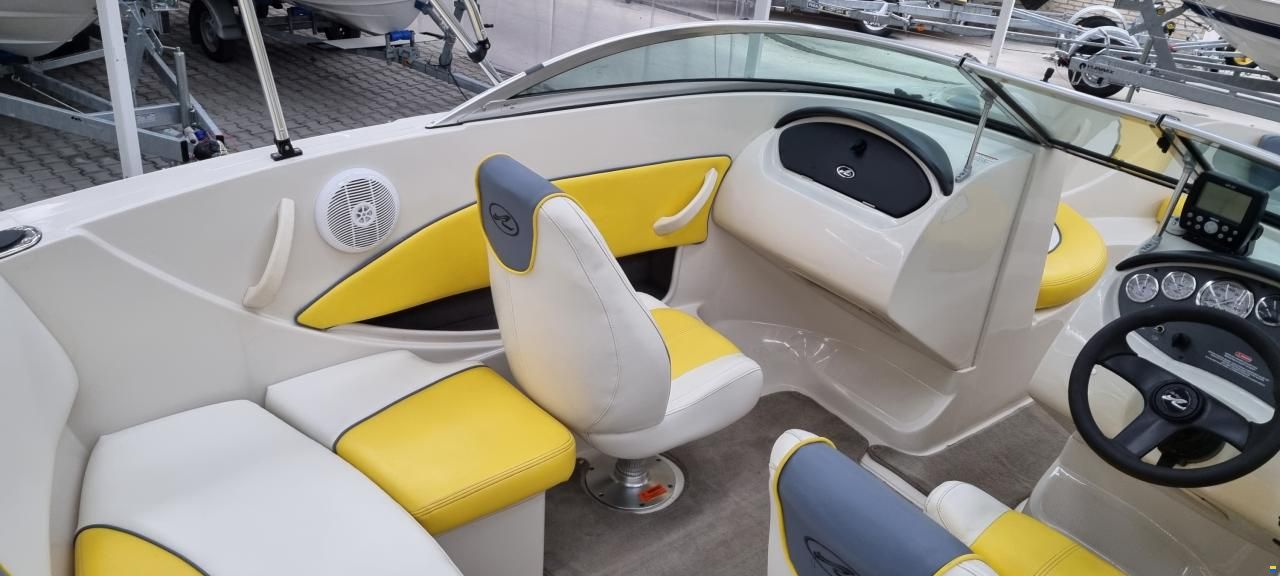 Sea Ray Sport Boat 195 Sport