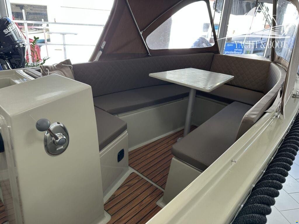RioMar Boats 470