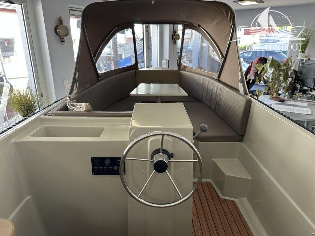 RioMar Boats 470