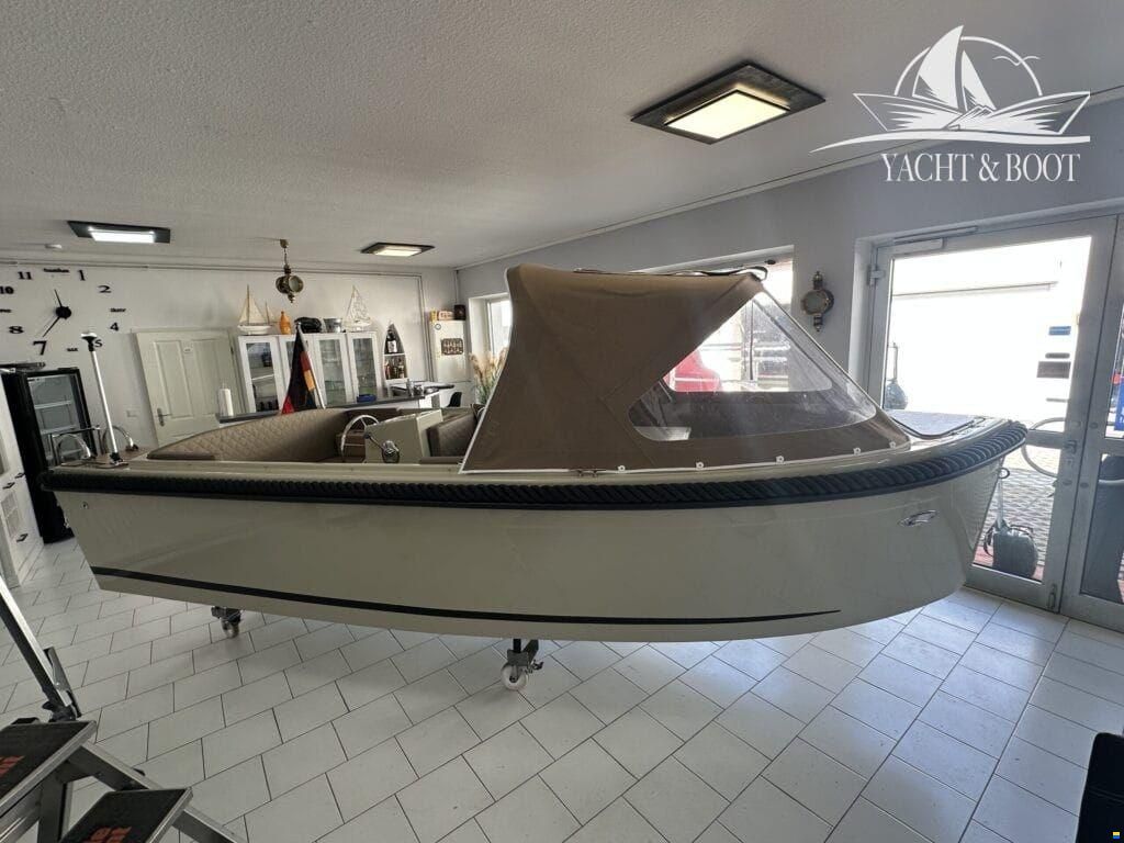 RioMar Boats 470