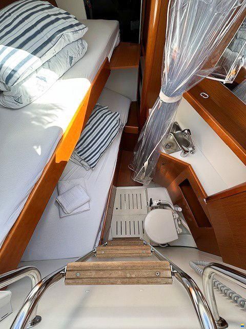 Beneteau Oceanis 60