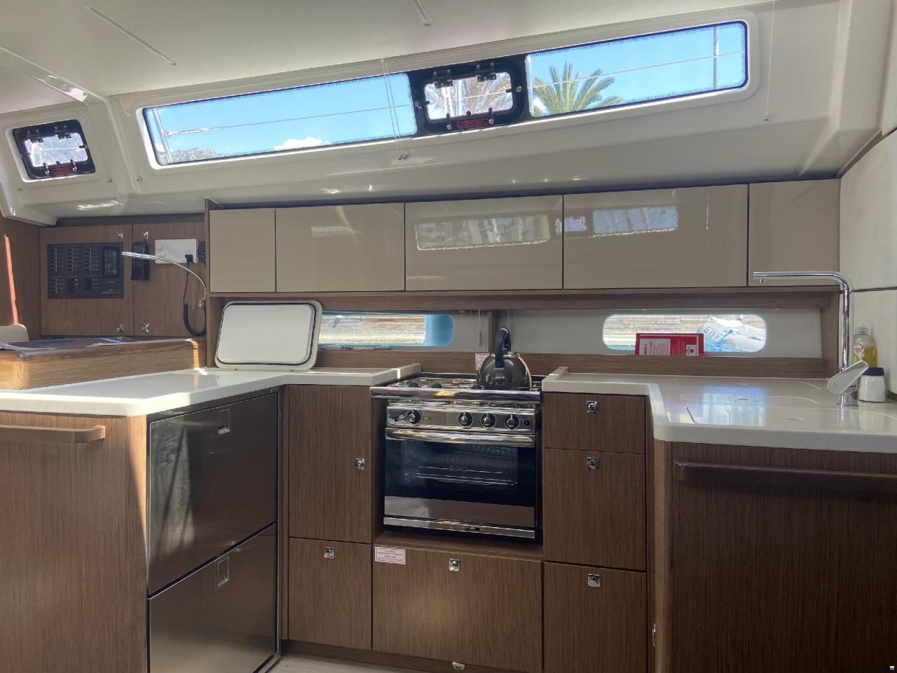 Bavaria C46