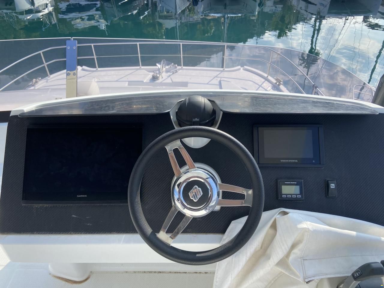 Fountaine Pajot MY5
