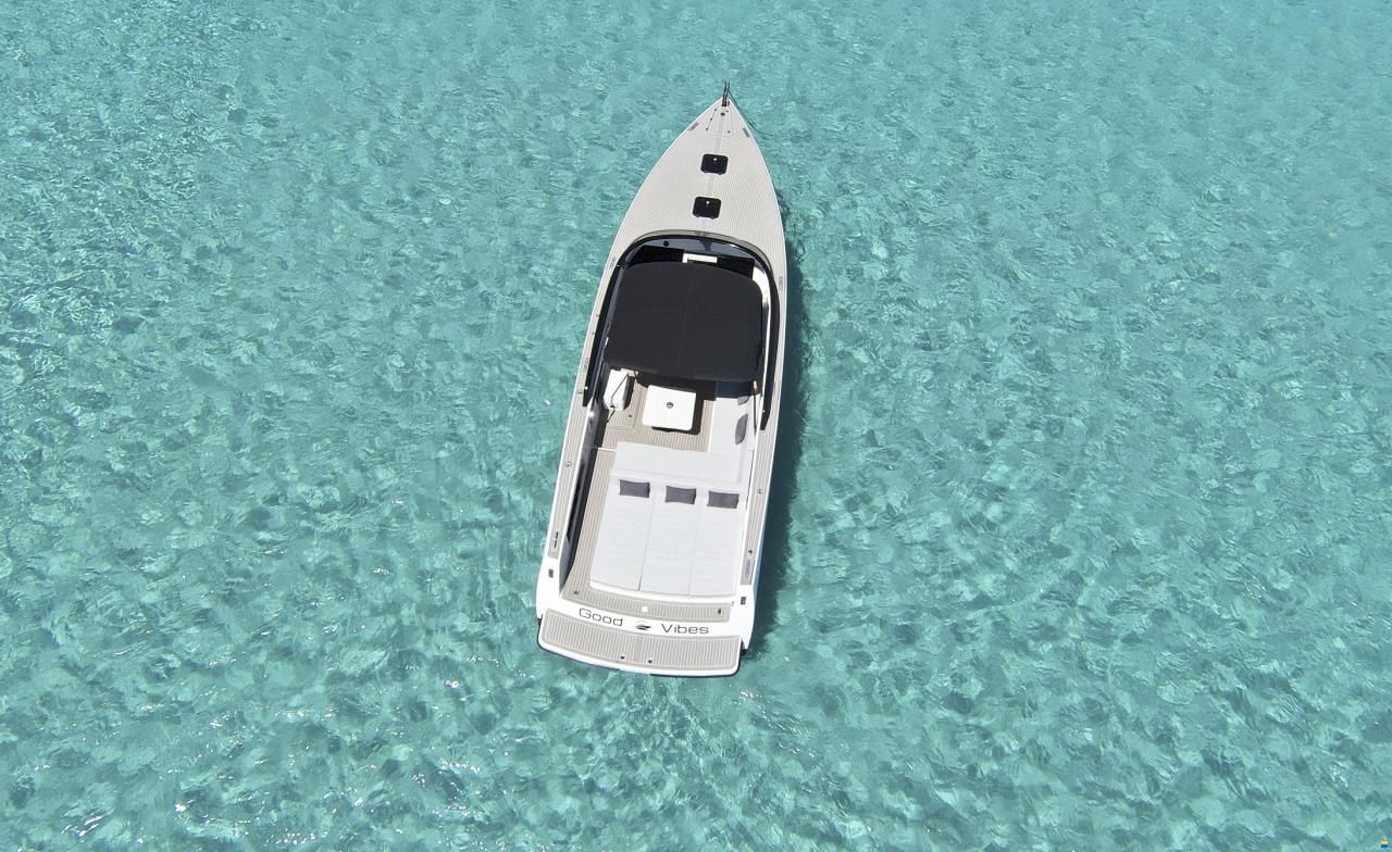 VanDutch 40