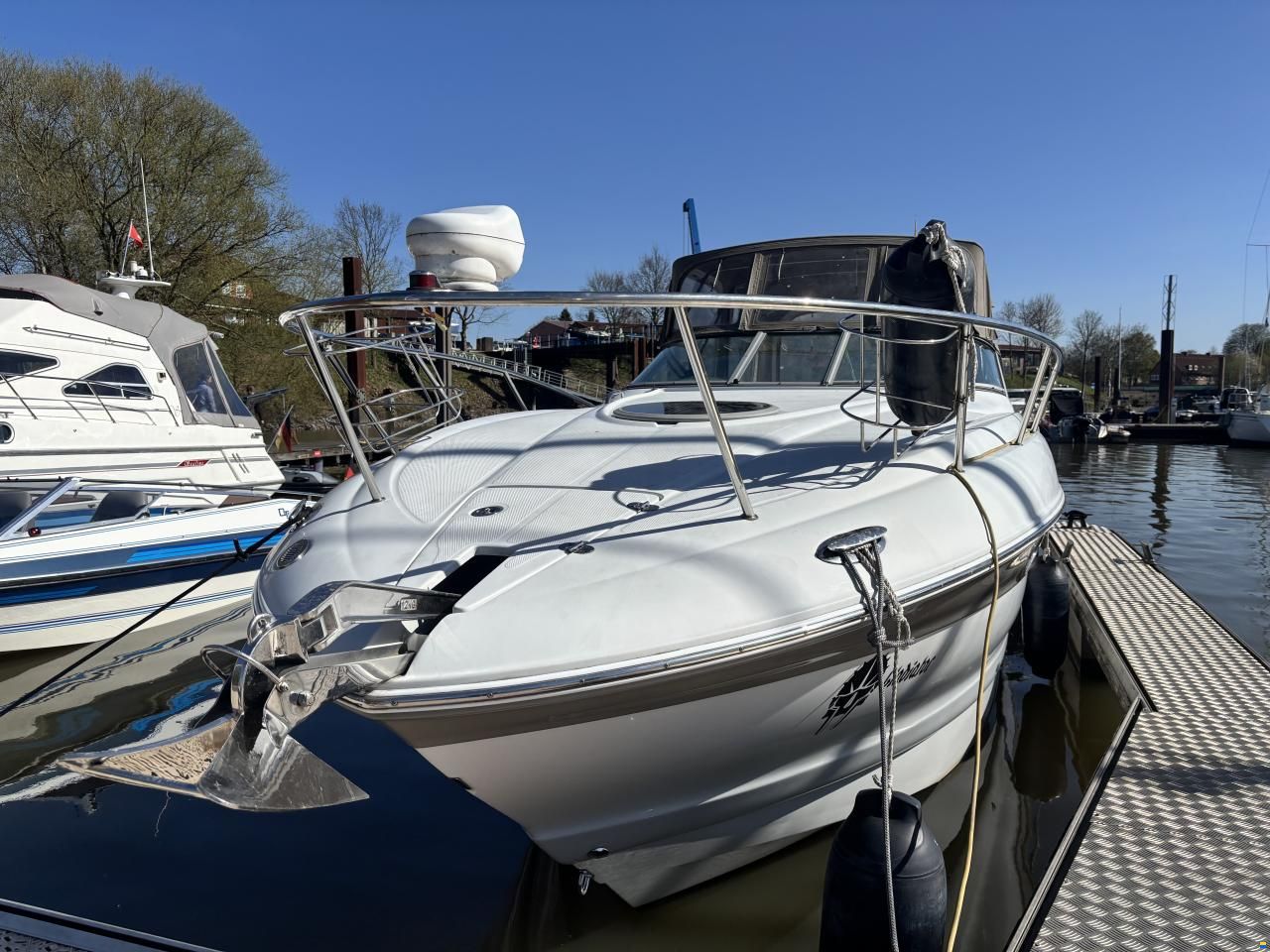 Crownline 270 CR