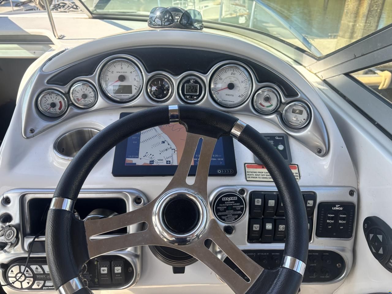 Crownline 270 CR