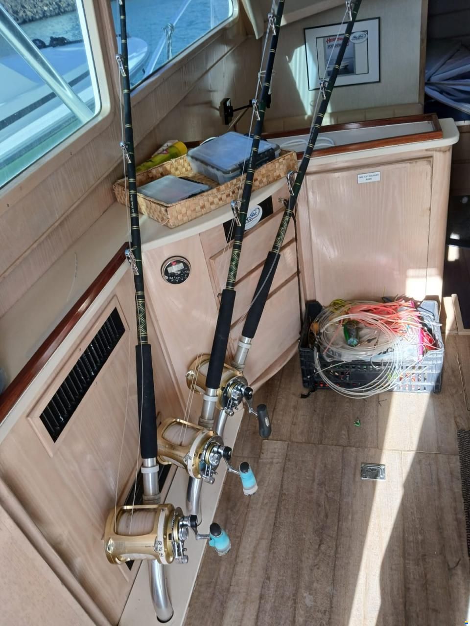 Henriques 38 Sportfish