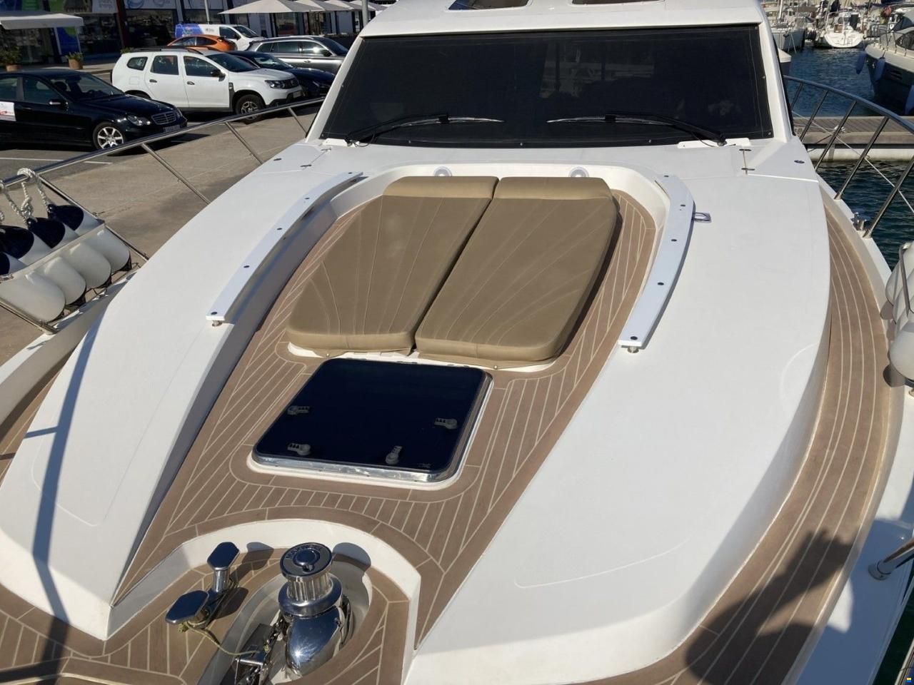 Sealine T 60