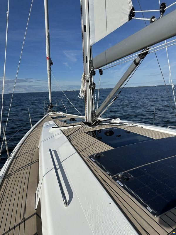 Hanse 418