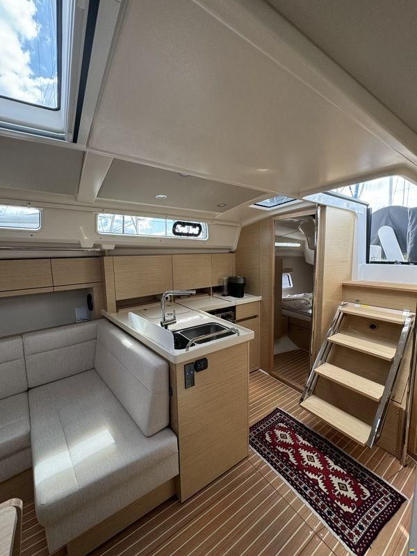 Hanse 418