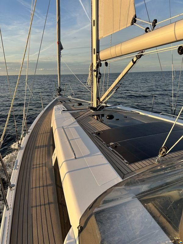 Hanse 418