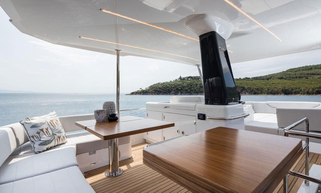 Sirena 48