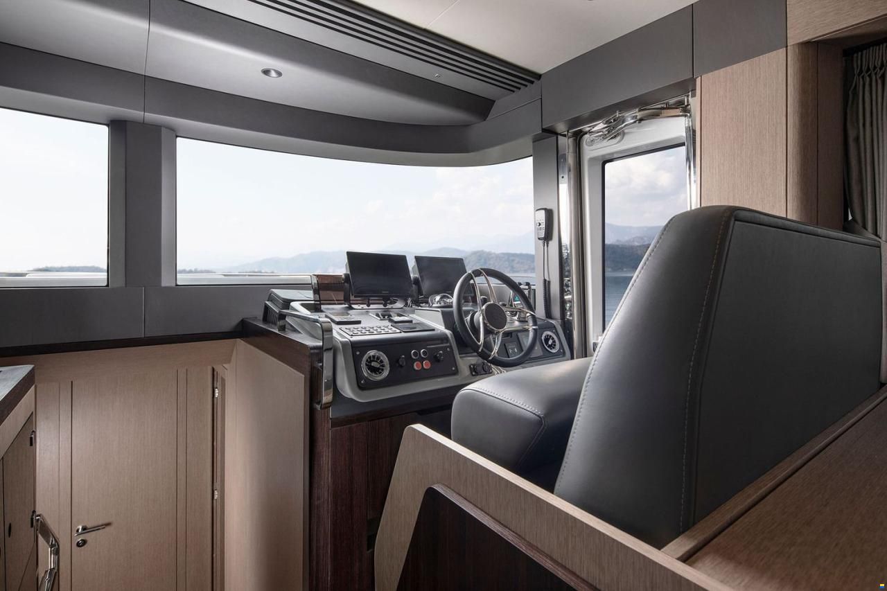 Sirena 48