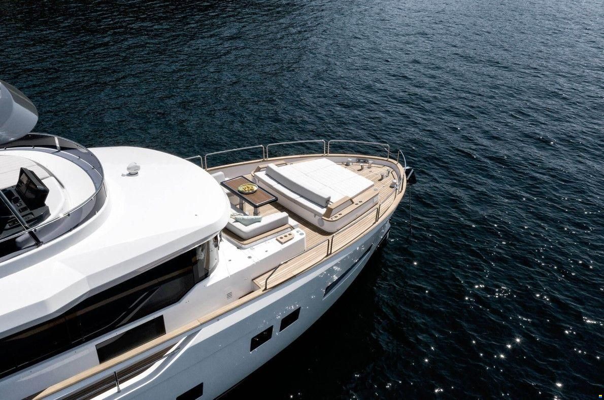 Sirena 68