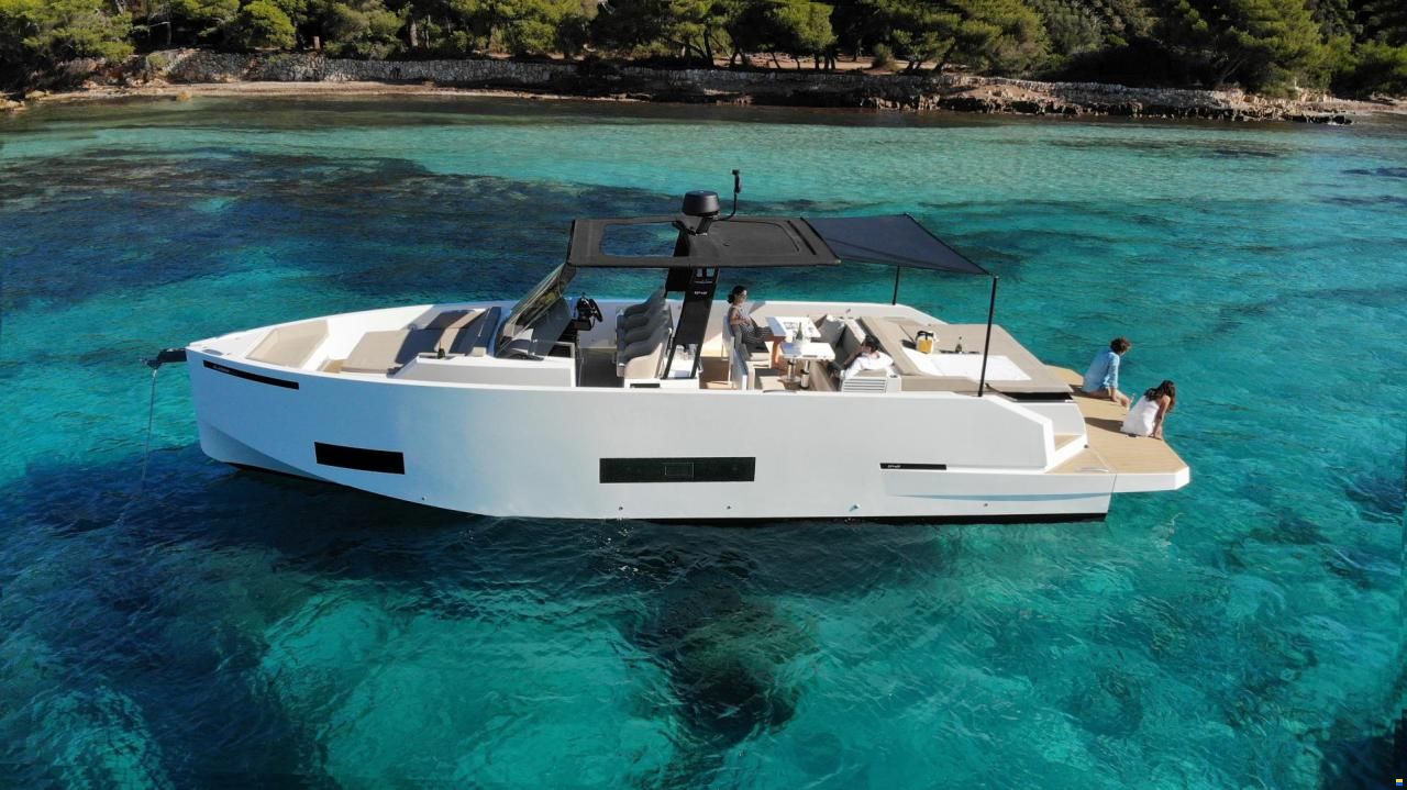 De Antonio D42 Open