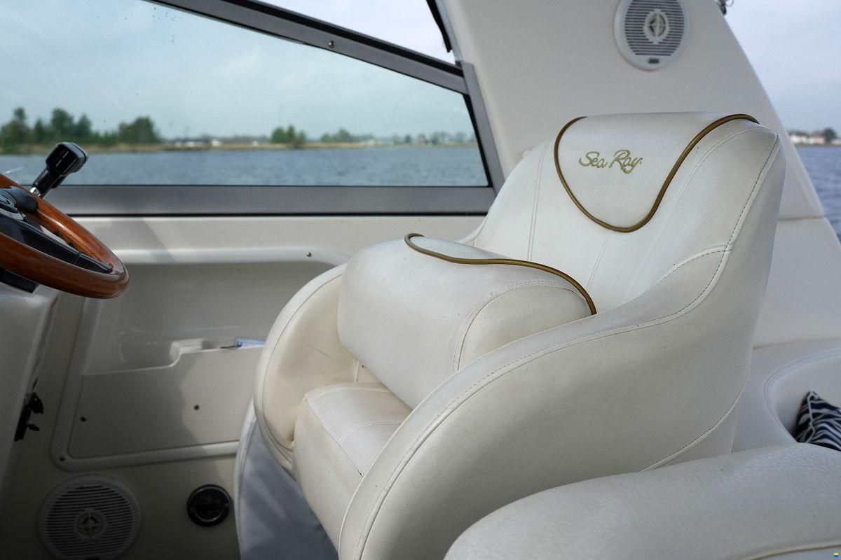 Sea Ray 310 Sundancer