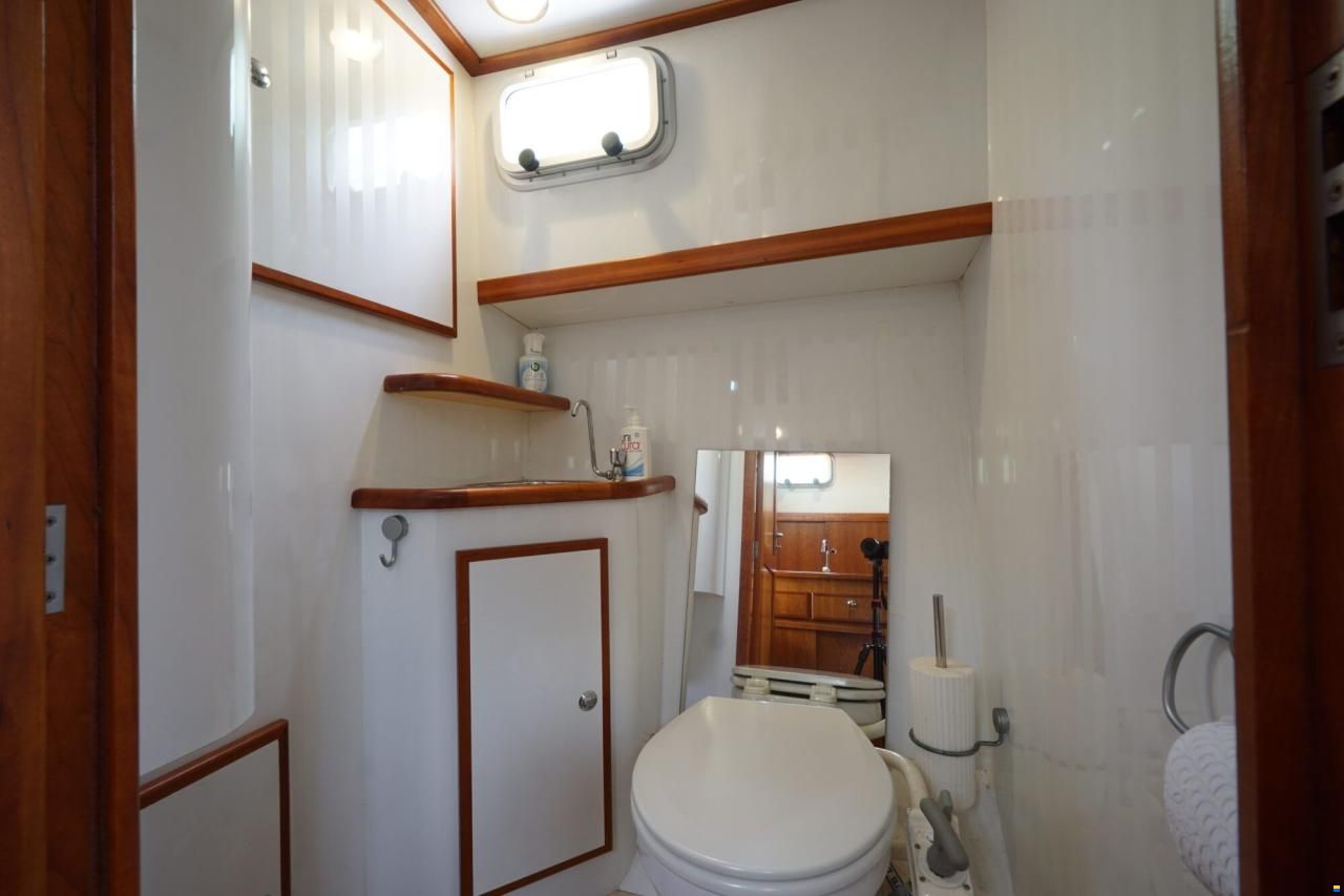 Vedette 8.80 OK Spiegeldeur