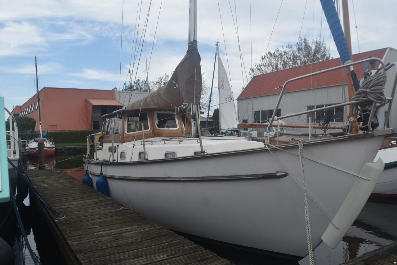30 ST Motorsailer