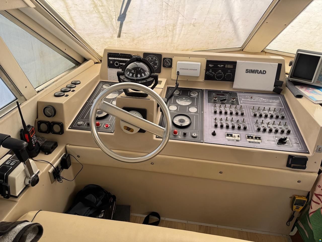 Azimut AZ35