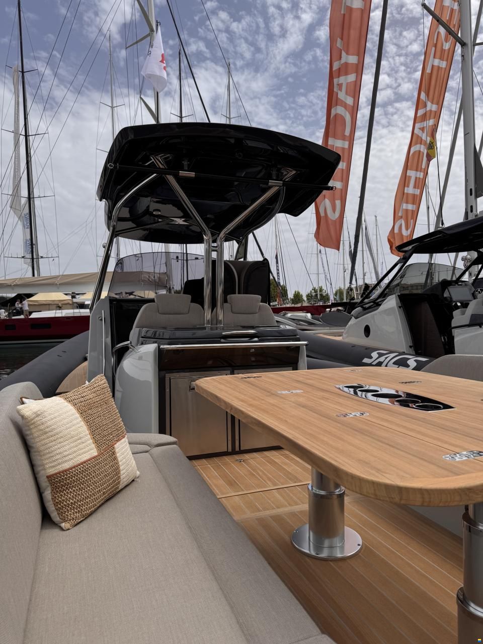 SACS Strider 11
