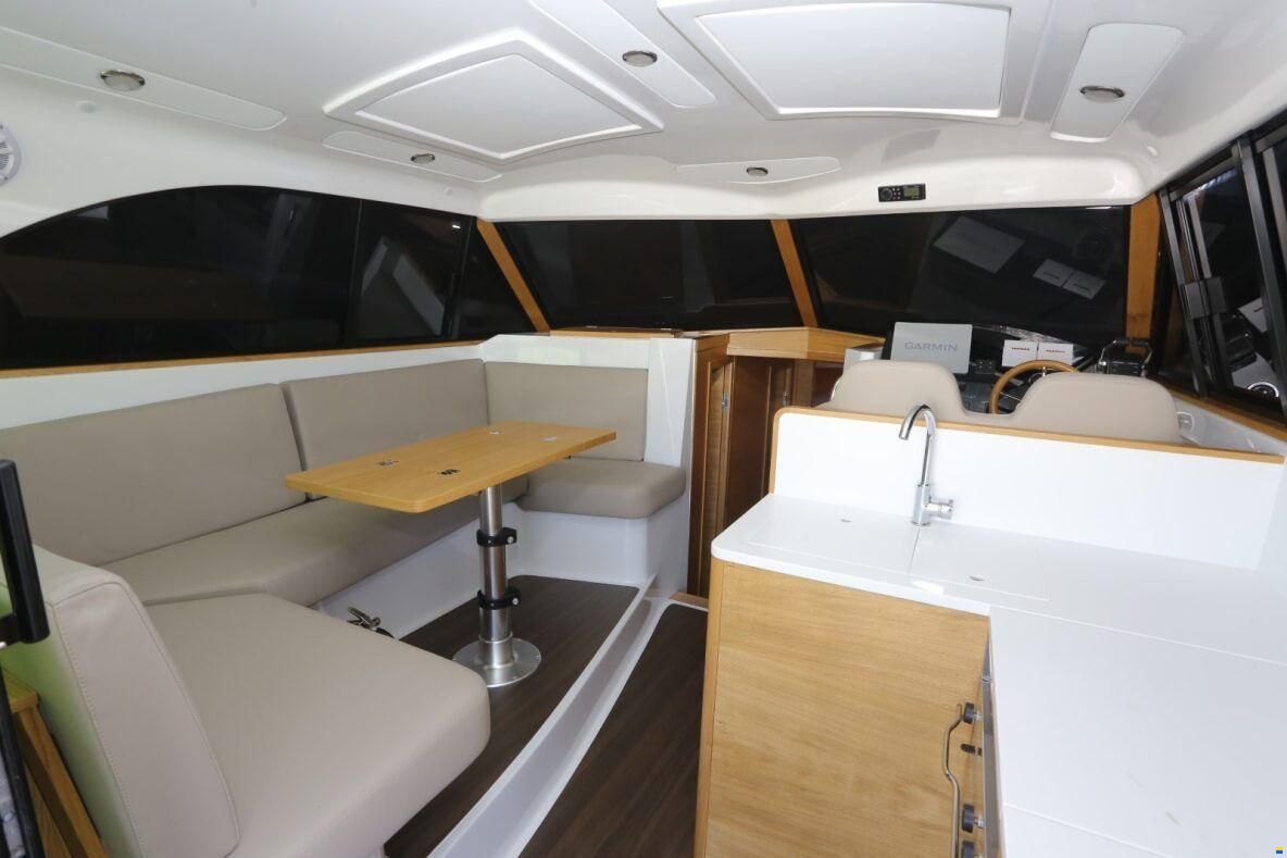 Adriana Boats Adriana 44 Fly