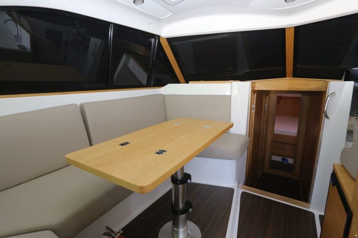 Adriana Boats Adriana 44 Fly