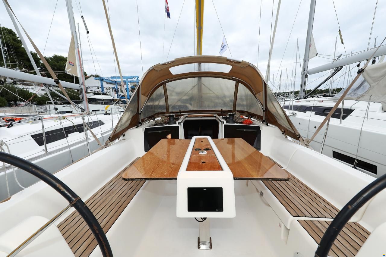 Dufour 350 GL