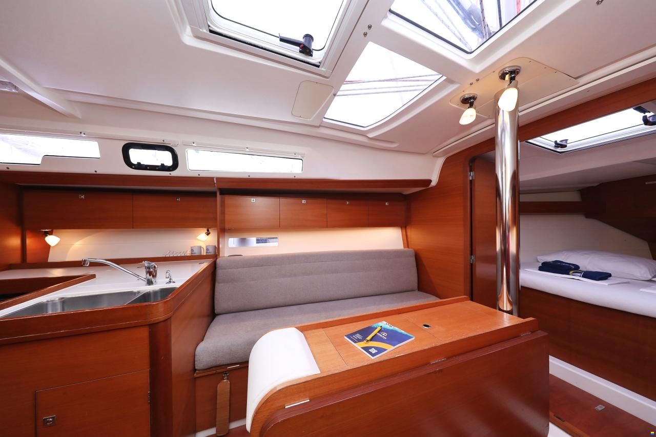 Dufour 350 GL