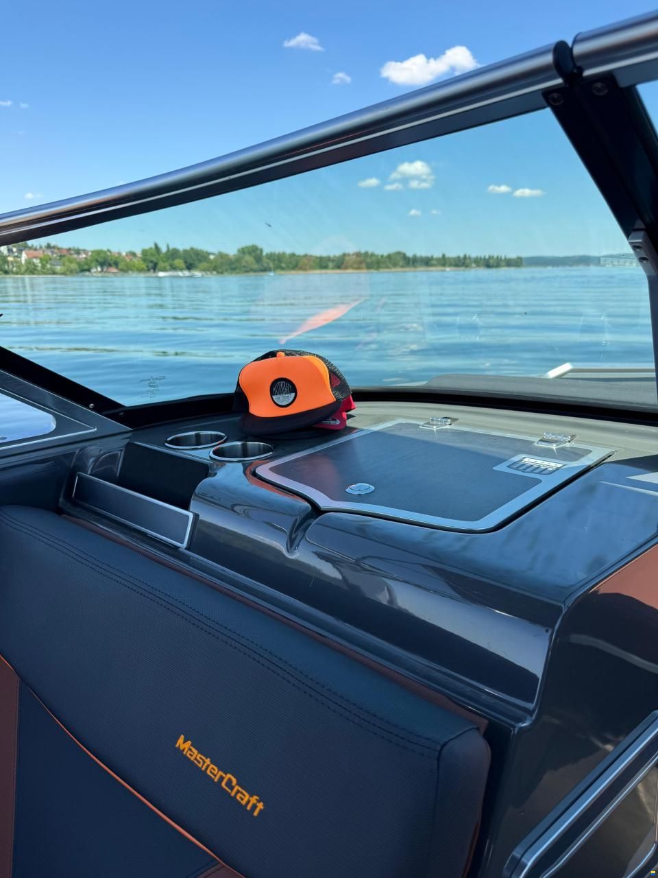 MasterCraft XT22