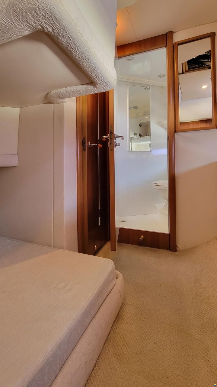 Sealine C39