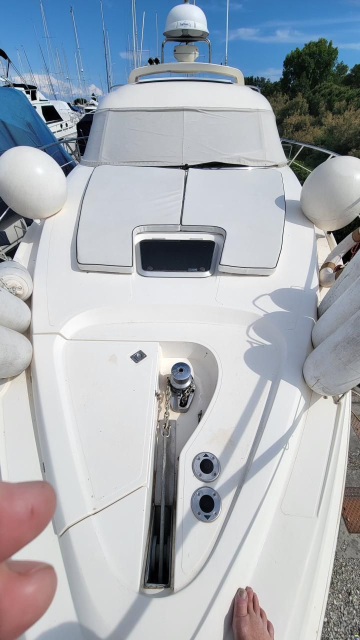 Sealine C39
